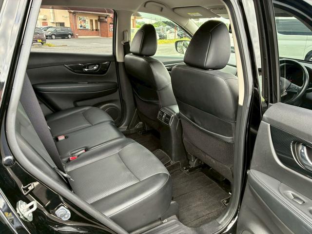 エクストレイル 20Xi【4WD】【プロパイロット】【MC後期】【買取直販】 衝突被害軽減 車線逸脱警告 アダプティブクルコン 純正ナビ フルセグ Bluetooth 全方位カメラ デジタルインナーミラー LEDライト 電動リアゲート ETC コーナーセンサー 防水シート 禁煙(14枚目)