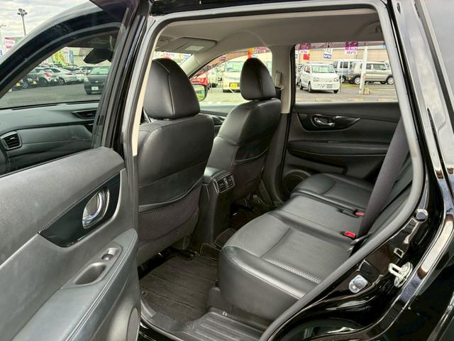 エクストレイル 20Xi【4WD】【プロパイロット】【MC後期】【買取直販】 衝突被害軽減 車線逸脱警告 アダプティブクルコン 純正ナビ フルセグ Bluetooth 全方位カメラ デジタルインナーミラー LEDライト 電動リアゲート ETC コーナーセンサー 防水シート 禁煙(18枚目)