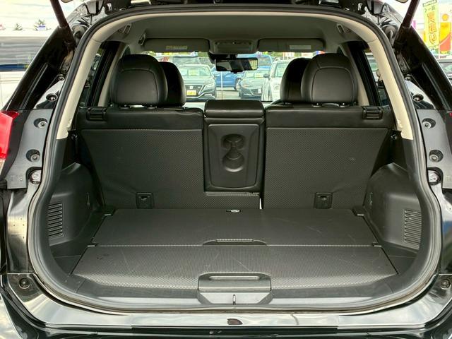 エクストレイル 20Xi【4WD】【プロパイロット】【MC後期】【買取直販】 衝突被害軽減 車線逸脱警告 アダプティブクルコン 純正ナビ フルセグ Bluetooth 全方位カメラ デジタルインナーミラー LEDライト 電動リアゲート ETC コーナーセンサー 防水シート 禁煙(20枚目)