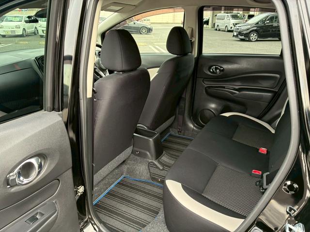 ノート e-パワー X【レンタアップ】【禁煙】 衝突被害軽減 車線逸脱警告 純正ナビ CD録音 DVD再生 フルセグ Bluetooth 全方位カメラ デジタルインナーミラー ETC LEDライト フォグ コーナーセンサー スマートキー 社外アルミ(18枚目)