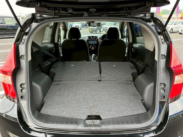 ノート e-パワー X【レンタアップ】【禁煙】 衝突被害軽減 車線逸脱警告 純正ナビ CD録音 DVD再生 フルセグ Bluetooth 全方位カメラ デジタルインナーミラー ETC LEDライト フォグ コーナーセンサー スマートキー 社外アルミ(21枚目)