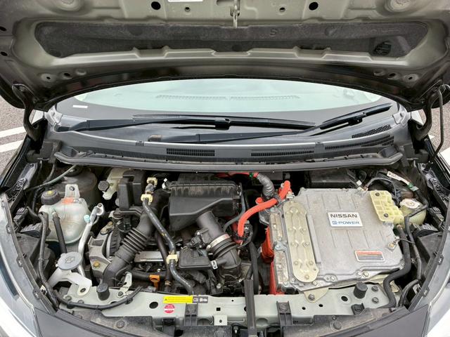 ノート e-パワー X【レンタアップ】【禁煙】 衝突被害軽減 車線逸脱警告 純正ナビ CD録音 DVD再生 フルセグ Bluetooth 全方位カメラ デジタルインナーミラー ETC LEDライト フォグ コーナーセンサー スマートキー 社外アルミ(35枚目)