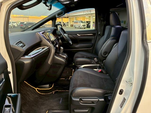 ヴェルファイア 2.5Z Aエディション ゴールデンアイズ【禁煙】 純正9型ナビ CD録音 DVD再生 フルセグTV Bluetooth 後席モニター バックカメラ ETC LEDライト フォグ 両側電動スライド 電動リアゲート コーナーセンサー クルーズコントロール(18枚目)