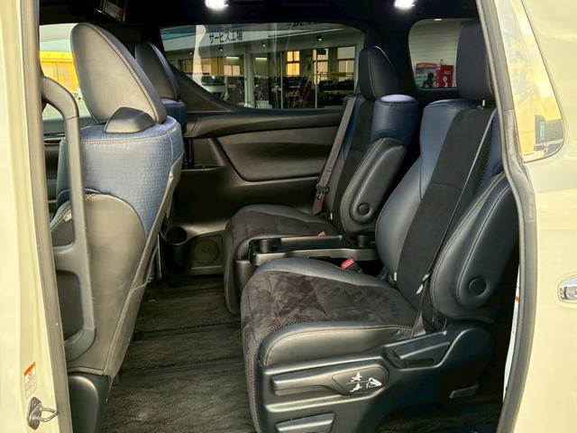 ヴェルファイア 2.5Z Aエディション ゴールデンアイズ【禁煙】 純正9型ナビ CD録音 DVD再生 フルセグTV Bluetooth 後席モニター バックカメラ ETC LEDライト フォグ 両側電動スライド 電動リアゲート コーナーセンサー クルーズコントロール(20枚目)