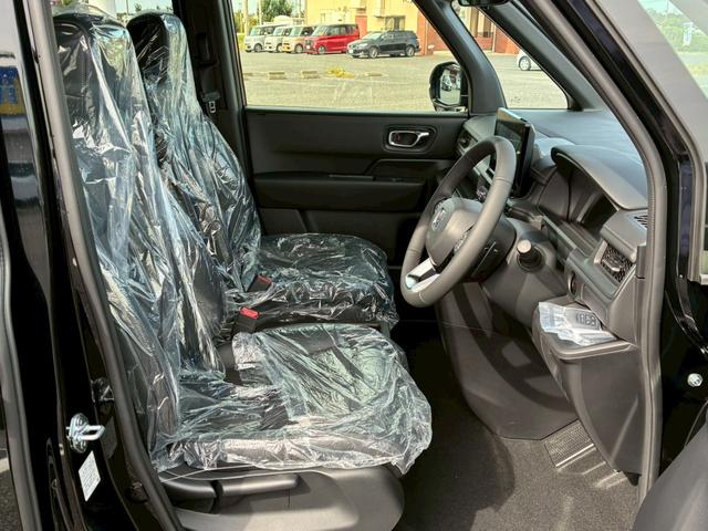 ステップワゴン e:HEVスパーダ【ホンダセンシング】 11.4型ナビ&15.6型後席モニター 後退出庫サポート 全方位カメラ Bluetooth 両側電動スライド 電動リアゲート コーナーセンサー パドルシフト LEDライト フォグ アダプティブクルコン(13枚目)