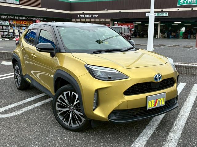 ヤリスクロス ハイブリッドZ【4WD】【下取直販】 衝突被害軽減 車線逸脱警告 アダプティブクルコン 純正9型ディスプレイ フルセグ Bluetooth AC1500W バックカメラ ETC LEDライト コーナーセンサー 電動ハーフレザーシート 禁煙(6枚目)