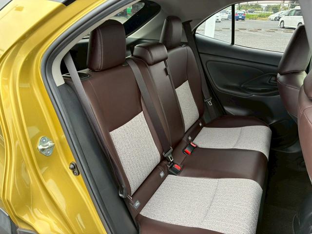 ヤリスクロス ハイブリッドZ【4WD】【下取直販】 衝突被害軽減 車線逸脱警告 アダプティブクルコン 純正9型ディスプレイ フルセグ Bluetooth AC1500W バックカメラ ETC LEDライト コーナーセンサー 電動ハーフレザーシート 禁煙(15枚目)