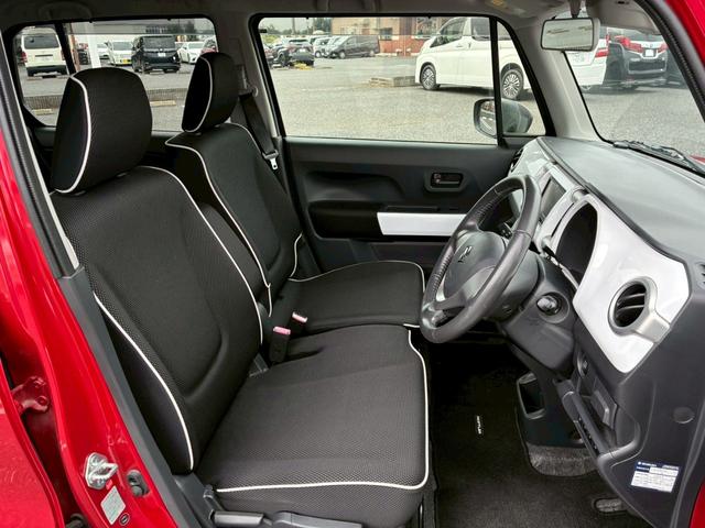 ハスラー Ｘターボ【禁煙】　衝突被害軽減　社外ナビ　ＣＤ録音　ＤＶＤ再生　フルセグＴＶ　Ｂｌｕｅｔｏｏｔｈ　ＥＴＣ　ＨＩＤライト　フォグランプ　スマートキー　プッシュスタート　シートヒーター　純正アルミ　２３年製ダンロップタイヤ（13枚目）