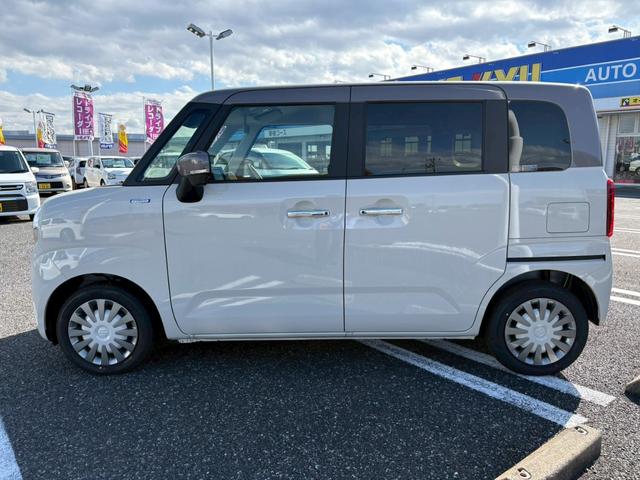 ワゴンRスマイル ハイブリッドX【届出済未使用車】【4WD】 衝突被害軽減 車線逸脱警告 アダプティブクルコン 全方位カメラ付純正9型ナビ CD/DVD フルセグTV Bluetooth HUD LEDライト 両側電動スライド コーナーセンサー シートヒーター(14枚目)