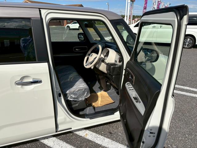 ワゴンRスマイル ハイブリッドX【届出済未使用車】【4WD】 衝突被害軽減 車線逸脱警告 アダプティブクルコン 全方位カメラ付純正9型ナビ CD/DVD フルセグTV Bluetooth HUD LEDライト 両側電動スライド コーナーセンサー シートヒーター(18枚目)