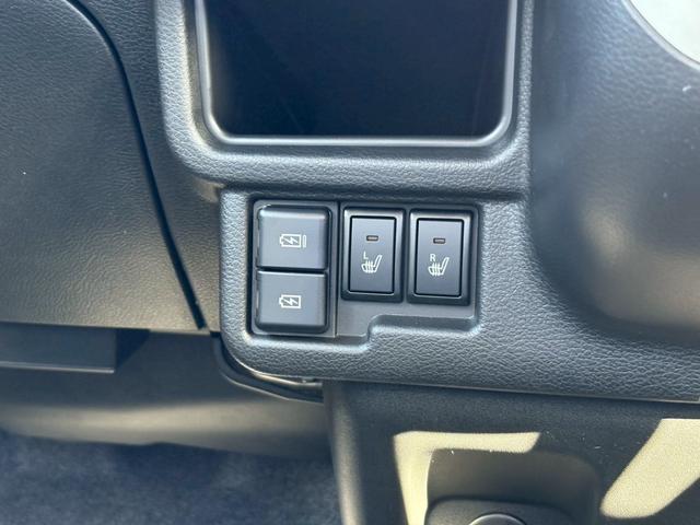 ワゴンRスマイル ハイブリッドX【届出済未使用車】【4WD】 衝突被害軽減 車線逸脱警告 アダプティブクルコン 全方位カメラ付純正9型ナビ CD/DVD フルセグTV Bluetooth HUD LEDライト 両側電動スライド コーナーセンサー シートヒーター(27枚目)