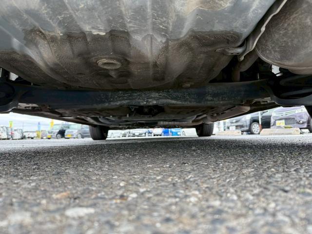 フィット G【買取直販】 社外メモリーナビ CD再生 ワンセグTV ヘッドライトレベライザー ETC 電動格納ミラー ミラーウィンカー キーレスエントリー オートA/C Wエアバック 禁煙(9枚目)