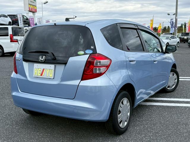 フィット G【買取直販】 社外メモリーナビ CD再生 ワンセグTV ヘッドライトレベライザー ETC 電動格納ミラー ミラーウィンカー キーレスエントリー オートA/C Wエアバック 禁煙(14枚目)