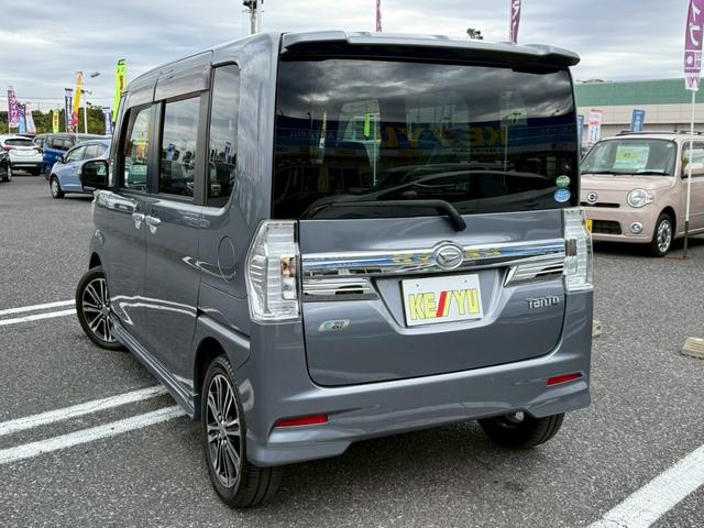 タント カスタムRS トップエディションSA 禁煙 両側電動スライド 衝突被害軽減 純正ナビ CD/DVD再生 フルセグTV Bluetooth バックカメラ LEDライト フォグランプ 両側電動スライド ETC スマートキー プッシュスタート ハーフレザーシート 禁煙(12枚目)