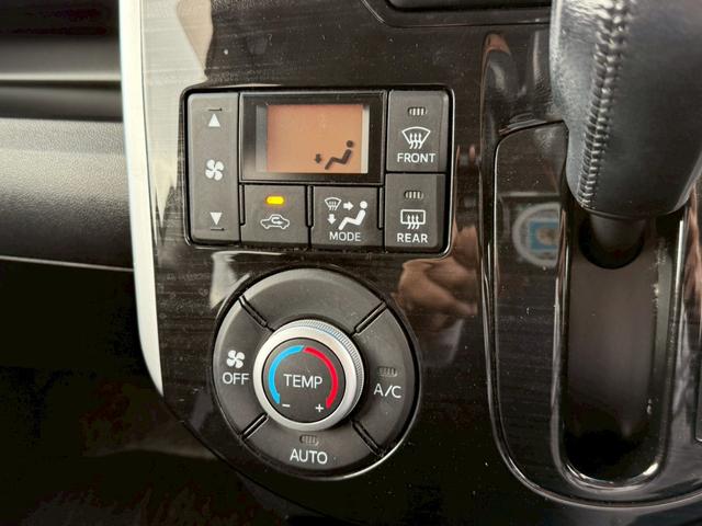 タント カスタムRS トップエディションSA 禁煙 両側電動スライド 衝突被害軽減 純正ナビ CD/DVD再生 フルセグTV Bluetooth バックカメラ LEDライト フォグランプ 両側電動スライド ETC スマートキー プッシュスタート ハーフレザーシート 禁煙(25枚目)