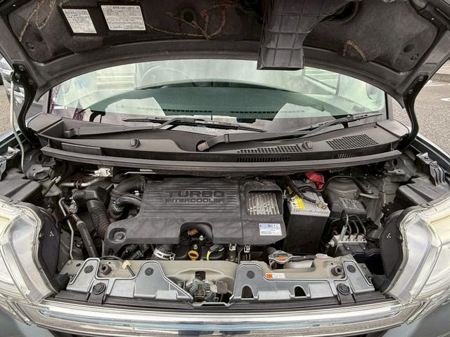 タント カスタムRS トップエディションSA 禁煙 両側電動スライド 衝突被害軽減 純正ナビ CD/DVD再生 フルセグTV Bluetooth バックカメラ LEDライト フォグランプ 両側電動スライド ETC スマートキー プッシュスタート ハーフレザーシート 禁煙(28枚目)