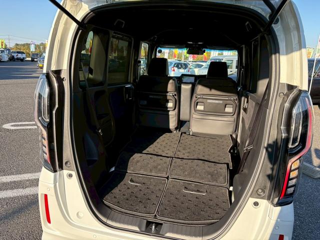 Ｎ－ＢＯＸカスタム Ｌターボ　スタイル＋ブラック　禁煙　両側電動スライドドア　ホンダセンシング　車線逸脱警告　純正８型地デジナビ　バックカメラ　Ｂｌｕｅｔｏｏｔｈ　ＵＳＢ　ＬＥＤオートライト　追従クルコン　半革シート　シートヒーター　パドルシフト　純正アルミ　スペアキー　保証書（21枚目）