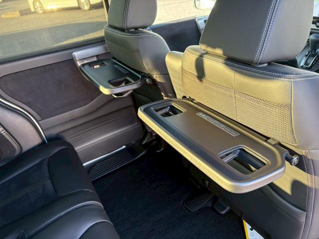 Ｎ－ＢＯＸカスタム Ｌターボ　スタイル＋ブラック　禁煙　両側電動スライドドア　ホンダセンシング　車線逸脱警告　純正８型地デジナビ　バックカメラ　Ｂｌｕｅｔｏｏｔｈ　ＵＳＢ　ＬＥＤオートライト　追従クルコン　半革シート　シートヒーター　パドルシフト　純正アルミ　スペアキー　保証書（38枚目）