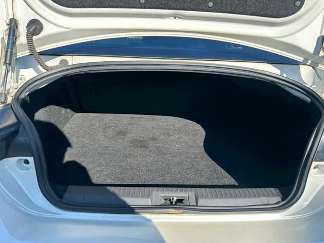 86 GT【下取直販】【禁煙】 社外ナビ CD/DVD再生 フルセグTV Bluetooth HIDライト フォグランプ スマートキー プッシュスタート ETC 電動格納ミラー 純正アルミ 24年製LE MANV+ パドルシフト(17枚目)