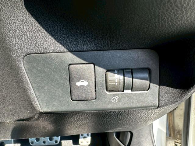 86 GT【下取直販】【禁煙】 社外ナビ CD/DVD再生 フルセグTV Bluetooth HIDライト フォグランプ スマートキー プッシュスタート ETC 電動格納ミラー 純正アルミ 24年製LE MANV+ パドルシフト(27枚目)