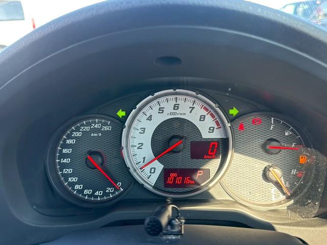 86 GT【下取直販】【禁煙】 社外ナビ CD/DVD再生 フルセグTV Bluetooth HIDライト フォグランプ スマートキー プッシュスタート ETC 電動格納ミラー 純正アルミ 24年製LE MANV+ パドルシフト(31枚目)