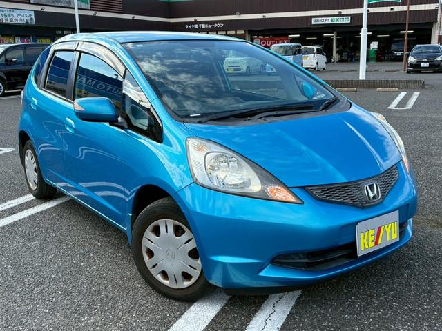 フィット G【下取直販】【禁煙】 純正HDDナビ CD 1セグTV ミュージックサーバー HIDライト オートライト キーレス ETC ドラレコ 電動格納ミラー ミラーウィンカー Wエアバック A/C ABS 禁煙(6枚目)