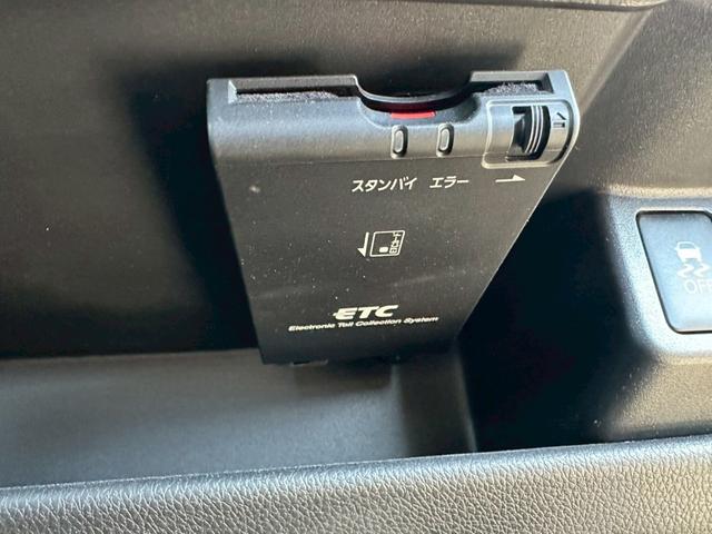 デイズ ハイウェイスター　Ｇターボ【ＭＣ後期】　衝突被害軽減　純正ナビ　ＣＤ録音　ＤＶＤ再生　フルセグＴＶ　Ｂｌｕｅｔｏｏｔｈ　全方位カメラ　ＨＩＤライト　フォグランプ　スマートキー　プッシュスタート　ＥＴＣ　純正アルミ　クルーズコントロール（25枚目）