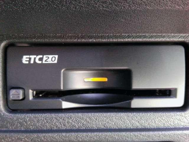 ノート Ｘ　アダブティブＬＥＤヘッドライト　前後ドライブレコーダー　２．０ＥＴＣ　ＮｉｓｓａｎＣｏｎｎｅｃｔナビゲーション　アラウンドビューモニター　インテリジェントルームミラー　ＳＯＳコール（14枚目）