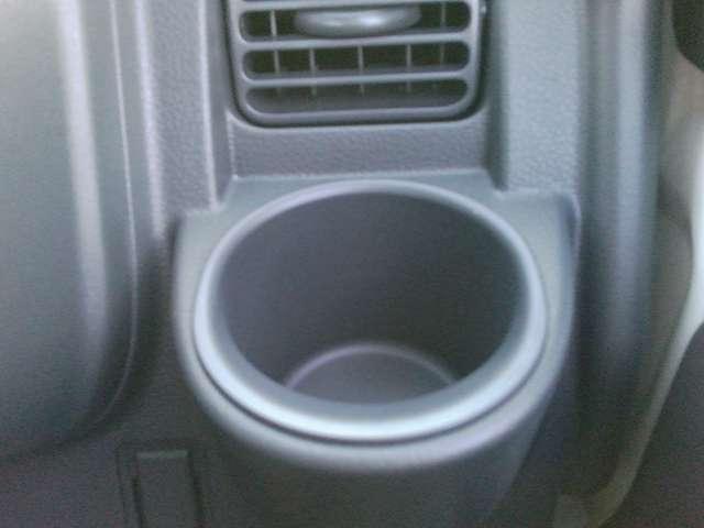 クリッパートラック ＤＸ　パートタイム４ＷＤ　４ＡＴ　雹害車　ＡＭ／ＦＭ／チューナー　キーレスキー　リアバックソナー（12枚目）