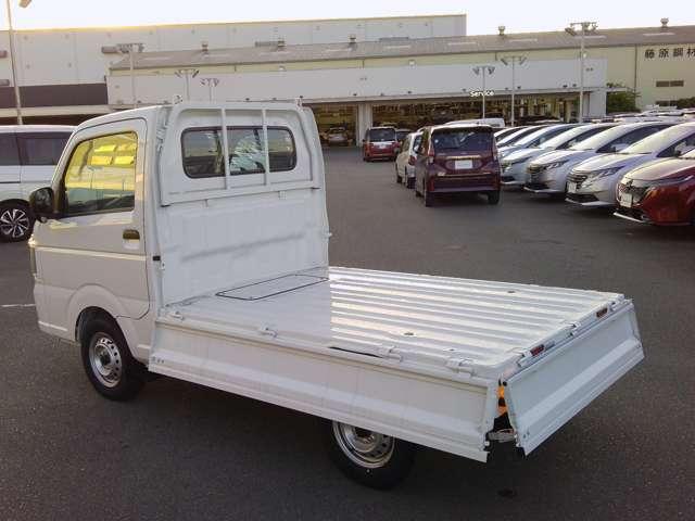 クリッパートラック ＤＸ　パートタイム４ＷＤ　４ＡＴ　雹害車　ＡＭ／ＦＭ／チューナー　キーレスキー　リアバックソナー（18枚目）