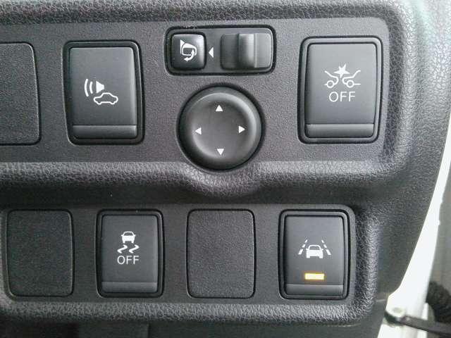 ノート ｅ－パワー　メダリスト　フルエアロ仕様　クルーズコントロール　純正ＭＭ５１８メモリーナビゲーション　アラウンドビューモニター　２．０ＥＴＣ　ドライブレコーダーインテリジェントルームミラー＋ヒータドアミラー　フロント＆バックソナー　エマージェンシーブレーキ（6枚目）