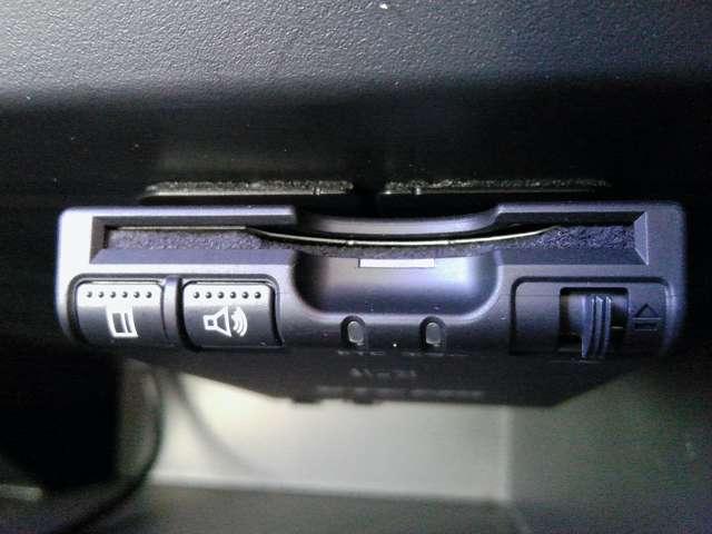 ノート ｅ－パワー　メダリスト　フルエアロ仕様　クルーズコントロール　純正ＭＭ５１８メモリーナビゲーション　アラウンドビューモニター　２．０ＥＴＣ　ドライブレコーダーインテリジェントルームミラー＋ヒータドアミラー　フロント＆バックソナー　エマージェンシーブレーキ（14枚目）