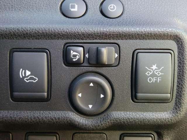 ノート ｅ－パワー　メダリストＦＯＵＲ　４ＷＤ　　ＬＥＤヘッドライト　エマージェンシーブレーキ　踏み間違い防　純正ＭＭ３１８メモリーナビゲーション　アラウンドビューモニター　ＥＴＣ　ドライブレコーダー　インテリジェントルームミラー＋ヒータドアミラー（6枚目）