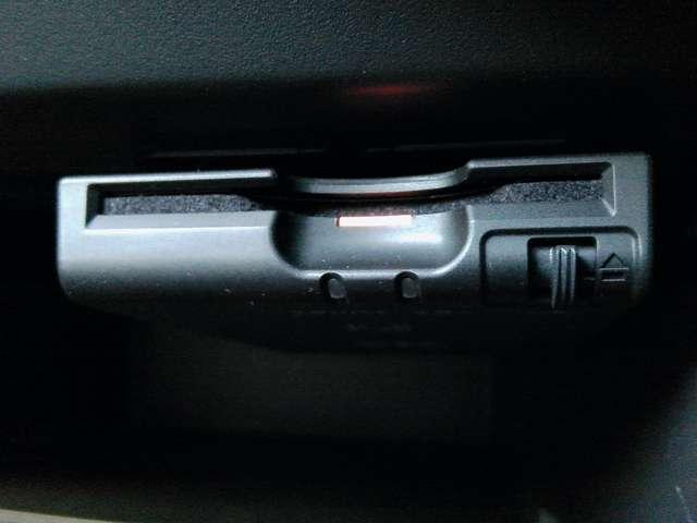 ノート ｅ－パワー　メダリストＦＯＵＲ　４ＷＤ　　ＬＥＤヘッドライト　エマージェンシーブレーキ　踏み間違い防　純正ＭＭ３１８メモリーナビゲーション　アラウンドビューモニター　ＥＴＣ　ドライブレコーダー　インテリジェントルームミラー＋ヒータドアミラー（15枚目）