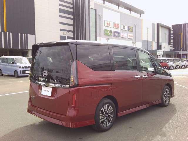 セレナ ハイウェイスターＶ　プロパイロット　前後ドライブレコーダー　アダブティブＬＥＤヘッドライト　ＮｉｓｓａｎＣｏｎｎｅｃｔナビゲーション　アラウンドビューモニター　２．０ＥＴＣ　リアオートエアコン　ハンズフリーオートスライドドア　インテリジェントルームミラー（2枚目）