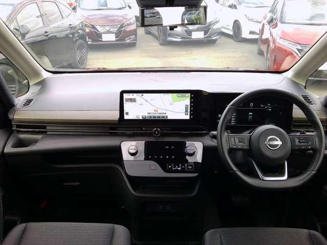 セレナ ハイウェイスターＶ　プロパイロット　前後ドライブレコーダー　アダブティブＬＥＤヘッドライト　ＮｉｓｓａｎＣｏｎｎｅｃｔナビゲーション　アラウンドビューモニター　２．０ＥＴＣ　リアオートエアコン　ハンズフリーオートスライドドア　インテリジェントルームミラー（4枚目）