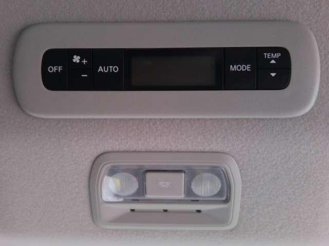 セレナ ハイウェイスターＶ　プロパイロット　前後ドライブレコーダー　アダブティブＬＥＤヘッドライト　ＮｉｓｓａｎＣｏｎｎｅｃｔナビゲーション　アラウンドビューモニター　２．０ＥＴＣ　リアオートエアコン　ハンズフリーオートスライドドア　インテリジェントルームミラー（13枚目）