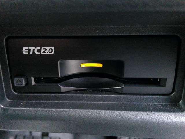 セレナ ハイウェイスターＶ　プロパイロット　前後ドライブレコーダー　アダブティブＬＥＤヘッドライト　ＮｉｓｓａｎＣｏｎｎｅｃｔナビゲーション　アラウンドビューモニター　２．０ＥＴＣ　リアオートエアコン　ハンズフリーオートスライドドア　インテリジェントルームミラー（17枚目）