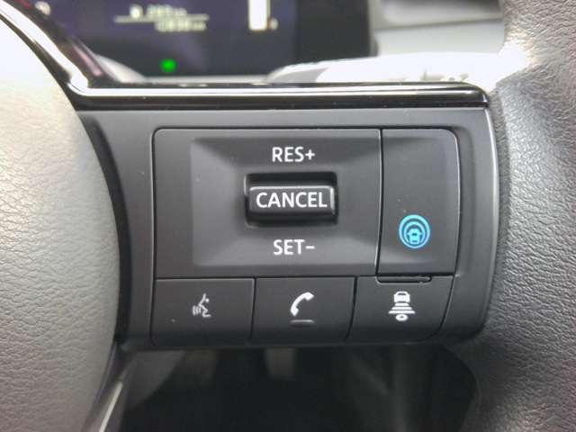 ノート Ｘ　プロパイロット　自社レンタアップ車　純正ワイドＭＭ２２３メモリーナビゲーション　アラウンドビューモニター　ＬＥＤヘッドライト　インテリジェントルームミラー（8枚目）