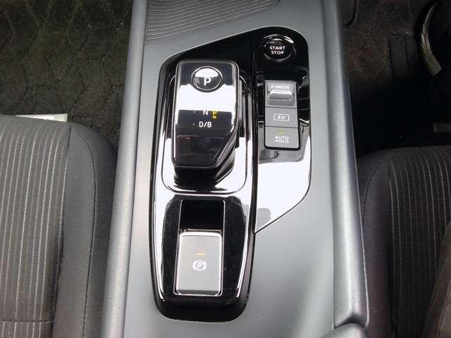 ノート Ｘ　プロパイロット　自社レンタアップ車　純正ワイドＭＭ２２３メモリーナビゲーション　アラウンドビューモニター　ＬＥＤヘッドライト　インテリジェントルームミラー（10枚目）