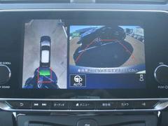 便利なインテリジェントアラウンドビューモニター（移動物検知機能付き）が付いて狭い道や駐車時などで役立ちます 5