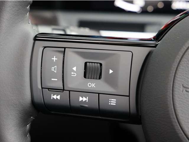 オーラ １．２　Ｇ　レザーエディション　当社社用車ＵＰ／ＡＷＩＮエアロ装備／Ｐパイロット／　ワンオーナ　追突防止　レーダークルーズ　本革　車線逸脱警報装置　禁煙車　ＬＥＤ　ドライブレコーダー　盗難防止　記録簿　バックモニター　ＥＴＣ　インテリジェントキー　メモリーナビゲーション　ＡＷ　ＡＢＳ（9枚目）
