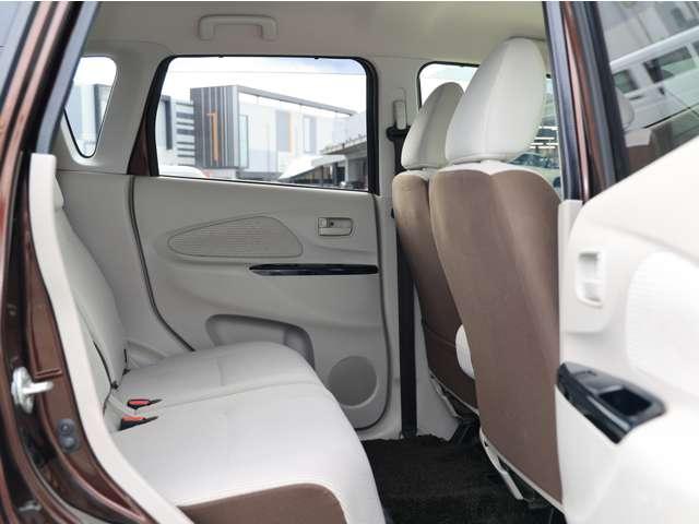 デイズ ６６０　Ｘ　衝突被害軽減ブレーキ／踏み間違い防止（前方　エマジェンシーブレーキ　ｉＳＴＯＰ　Ｗエアバック　１オーナー　オ－トエアコン　バックカメラ　ＡＢＳ　記録簿有　運転席エアバッグ　キーレス　パワーウィンドウ　パワーステアリング　サイドカメラ（15枚目）