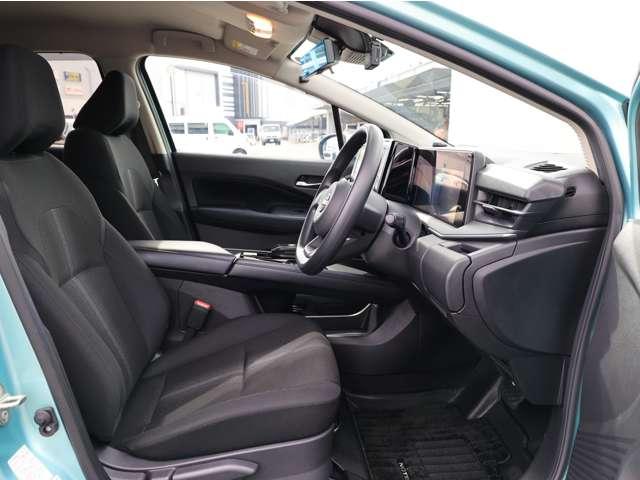 ノート １．２　Ｘ　踏み間違い防止／アラウンドビューモニター／　リアカメラ　衝突被害軽減ブレ－キ　全方位カメラ　ＥＴＣ付　ＬＥＤヘッドライト　レーンアシスト　インテリジェントキー　ワンオーナー　ドラレコ　整備記録簿　盗難防止システム　ワンセグＴＶ　ＴＶナビ　ＡＢＳ（14枚目）