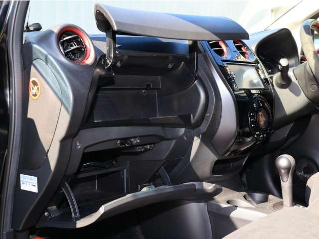 ノート １．２　ＮＩＳＭＯ　※当社指定ナビ取り付サービス※バクモニタ　ＥＣＯモード　記録簿付き　ＬＥＤランプ　エアバック　Ｗエアバック　パワーステアリング　ドラレコ　キーレスエントリー　フルオートエアコン　ＡＢＳ　パワーウインドウ　リヤビューカメラ　ＥＴＣ装着車（14枚目）