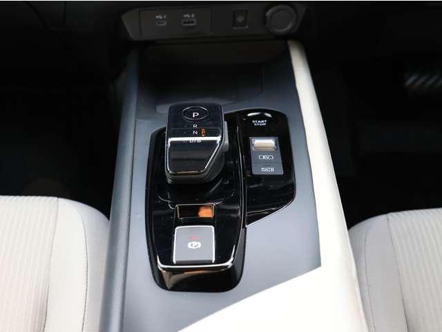 ノート 1.2 X エアリーグレー エディション アラウンドビューモニター/踏み間違い防止/ 全方位カメラ 追従クルコン 衝突軽減 ドラレコ メモリーナビ レーンキープ LEDヘッドランプ(8枚目)