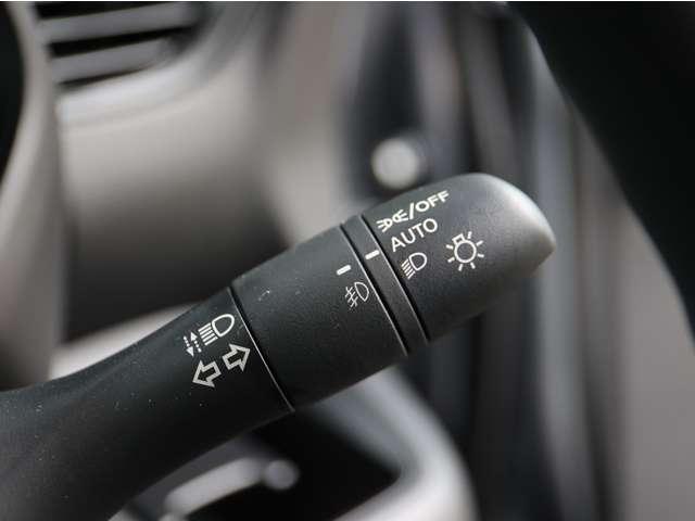 ルークス ６６０　ハイウェイスターＸ　当社社用車ＵＰ／後席モニター／アラウンドビュ　アイスト　衝突被害軽減ブレ－キ　マルチビューカメラ　車線逸脱警報装置　ＬＥＤ　スマートキー　パワーウィンドウ　ワンオーナー　カーテンエアバック　ドライブレコーダー　ナビＴＶ　バックカメラ　記録簿（12枚目）