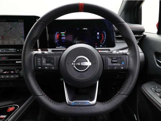 オーラ １．２　ＮＩＳＭＯ　チューンド　ｅ－ＰＯＷＥＲ　４ＷＤ　／当社社用車ＵＰ／ＢＯＳＥサウンド／ＳＯＳコール／プ　ナビＴＶ　アラウンドモニター　ワンオーナ－　ドラレコ　インテリキー　エマブレ　アルミ　キーレス　４ＷＤ　ＥＴＣ　ＬＥＤヘッドライト　追従クルーズ（10枚目）