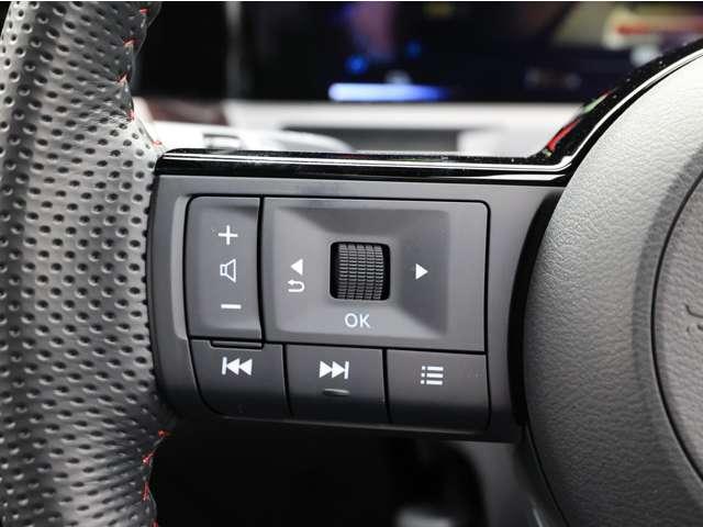 オーラ １．２　ＮＩＳＭＯ　チューンド　ｅ－ＰＯＷＥＲ　４ＷＤ　／当社社用車ＵＰ／ＢＯＳＥサウンド／ＳＯＳコール／プ　ナビＴＶ　アラウンドモニター　ワンオーナ－　ドラレコ　インテリキー　エマブレ　アルミ　キーレス　４ＷＤ　ＥＴＣ　ＬＥＤヘッドライト　追従クルーズ（11枚目）