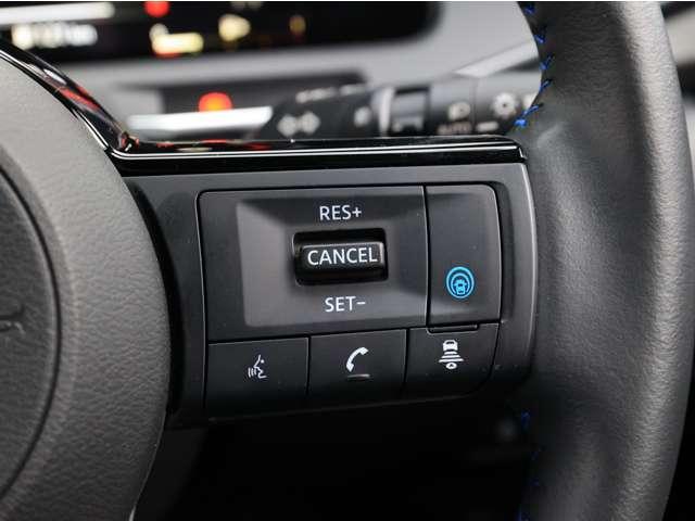 オーラ １．２　ＡＵＴＥＣＨ　スポーツ　スペック　当社社用車ＵＰ／ＢＯＳＥサウンド／ＳＯＳコール／プロ　バックカメラ　レーンキープアシスト（12枚目）